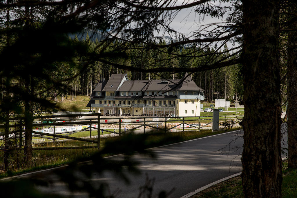 Hotel Center Pokljuka Goreljek Exteriör bild